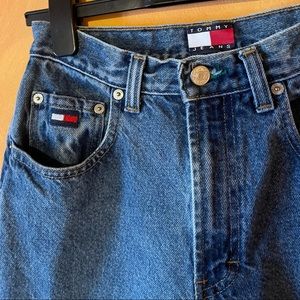 High Rise Tommy Hilfiger Vintage 80s/90s jeans (sz 0/2)